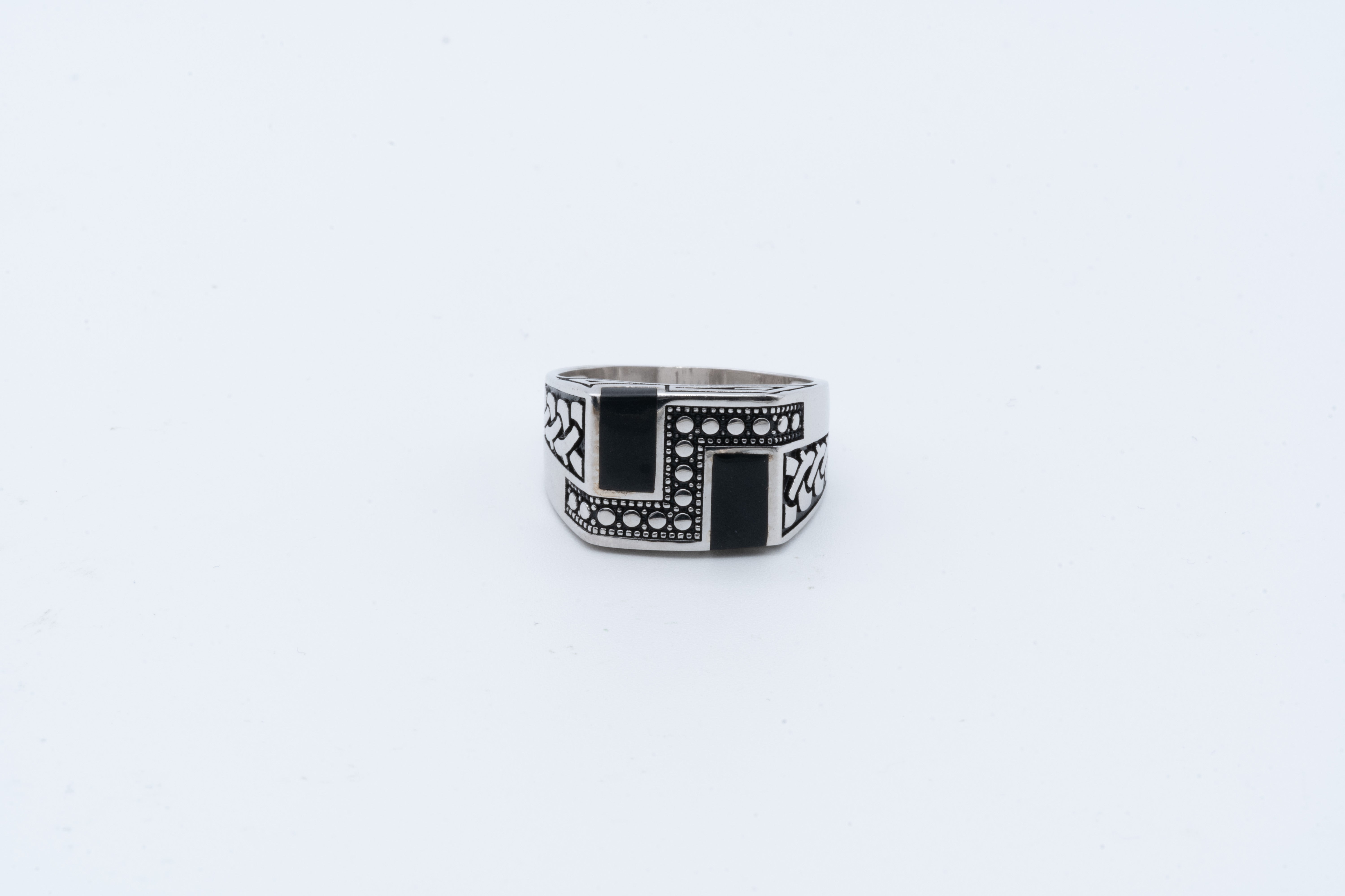 Men's Black Enamel Celtic Knot Ring